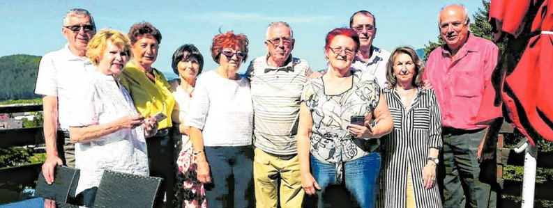 Jedanaestero najupornijih proslavilo 54. godišnjicu mature