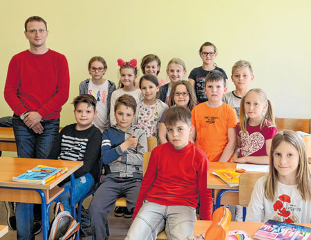 Kreativni i uživo i virtualno