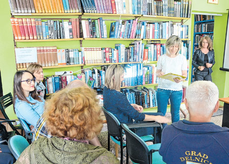U vrijeme korone i godišnjih odmora traži se – knjiga više!