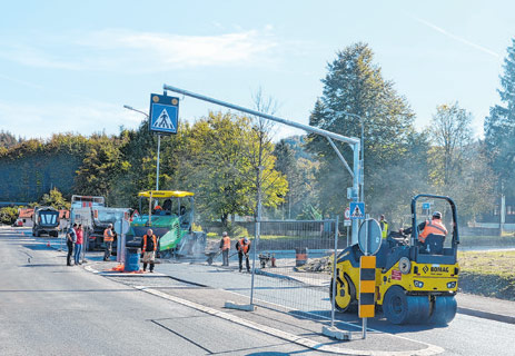 Završni asfalterski radovi na križanju prema Konzumu