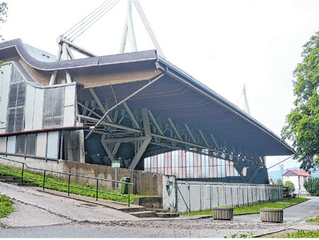 Završetak multifunkcionalne sportske dvorane još uvijek “u zraku”