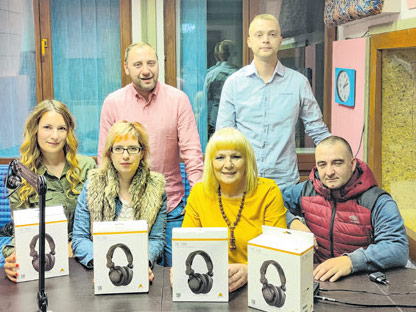 Dar HSP Delnice: Slušalice za Radio Gorski kotar