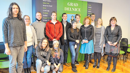 Delnička gradonačelnica godinu završila podjelom priznanja najboljim učenicima