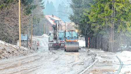 Stanovnici Lučica više nemaju strpljenja za život u blatu i prašini