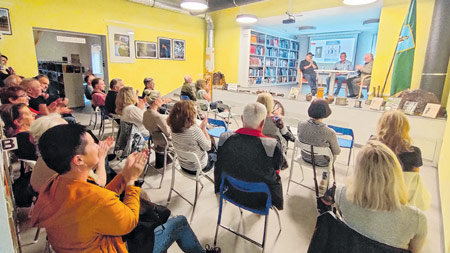 U Gradskoj knjižnici predstavljena knjiga delničkog proučavatelja povijesti Borisa Plešea