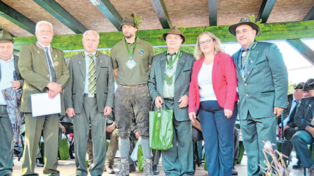 Rika fest: U Delnicama održano prvo natjecanje u oponašanju ljubavnog zova jelena