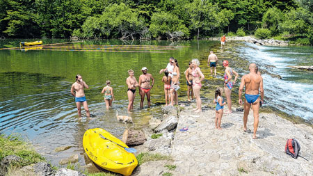 Punoljetno izdanje “Kupom uzvodno”