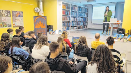 Gradska knjižnica “Janet Majnarich”: Una Matić Vukelić održala predavanje i radionicu