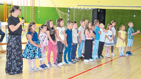 U Jablanu dvije učenice, a u Delnicama dva prva razreda