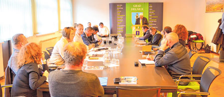 Sjednicu Gradskog vijeća Delnica obilježila brojna vijećnićka pitanja