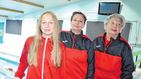 Bolfice-baka, kći i unuka zajedno u kuglačkoj ekipi