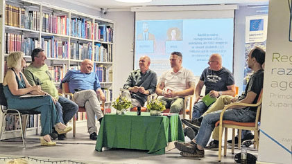 Tribina: Muškarci o položaju žena