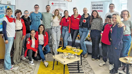 Delegacija Crvenog križa iz mađarske županije Pest u posjetu Primorsko-goranskoj županiji i Delnicama